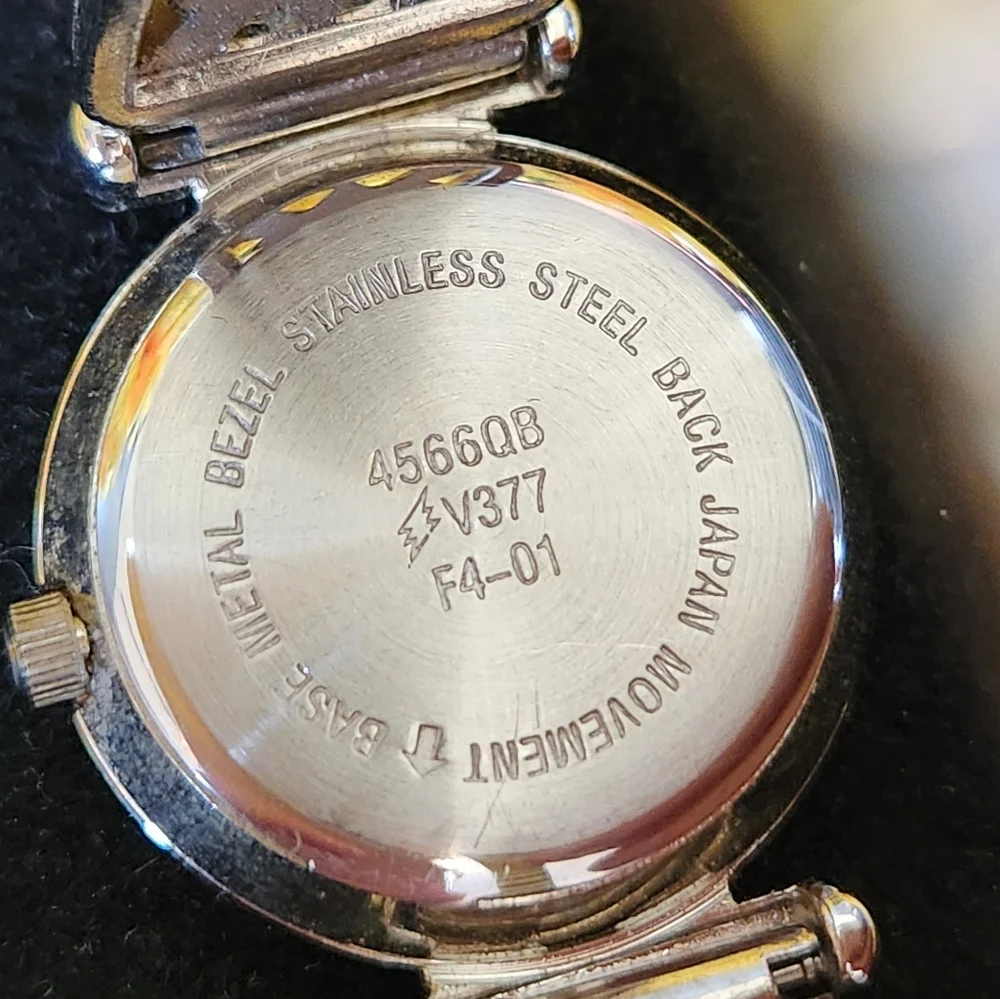 Affinity Quartz Japan Movement Watch. New Battery. SHOWSTOPPER. BEAUTIFUL